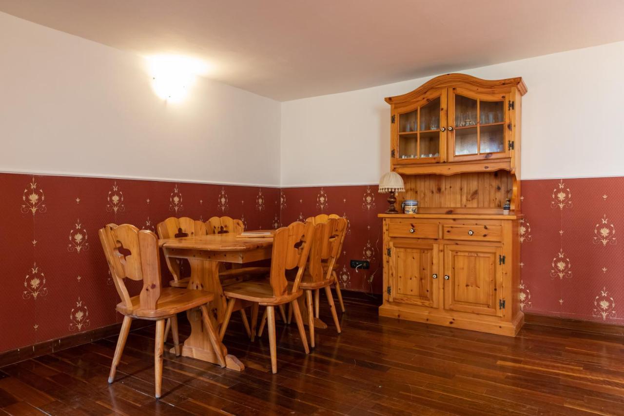 Domus Annabella Apartment Наполи Екстериор снимка